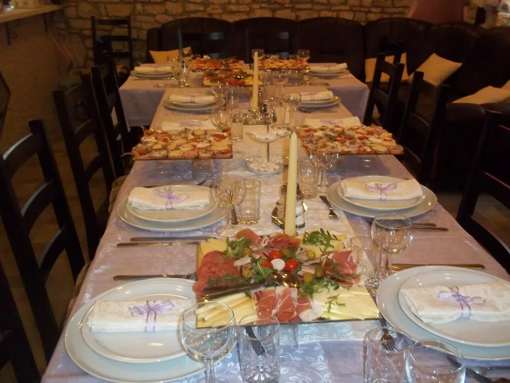 Bed And Breakfast Casa Rustica Vodnjan Couette-café