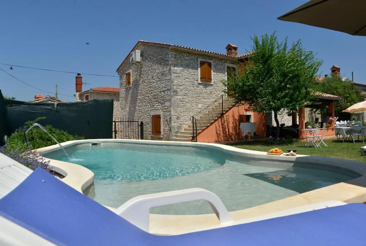 Bed And Breakfast Casa Rustica Vodnjan