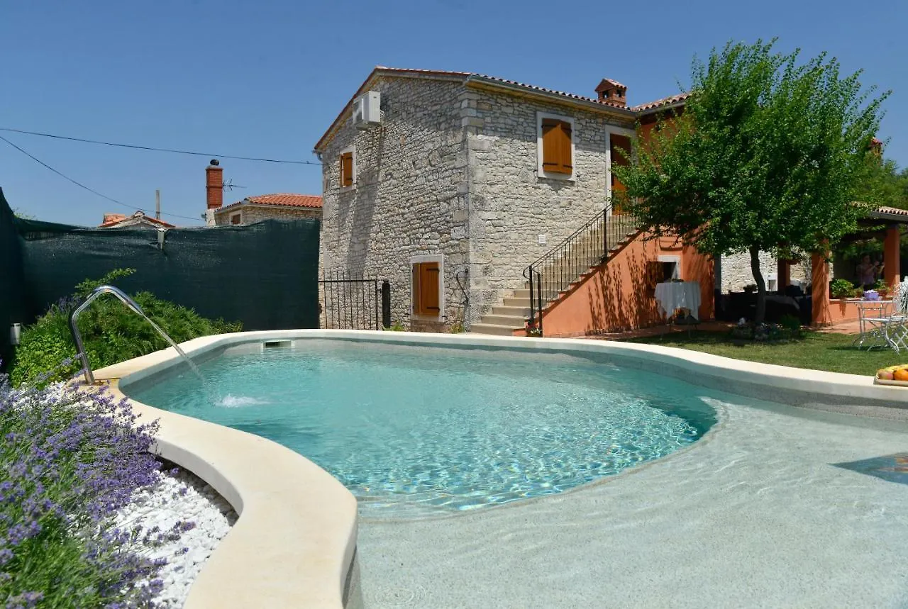 Bed And Breakfast Casa Rustica Vodnjan Couette-café