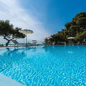 Hotel Pinija Petrcane