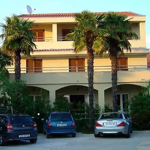 & Ana Appartement